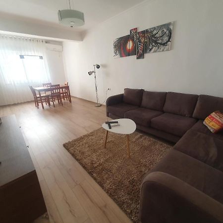 Apartment In The Heart Of Tirana , Bllok Luaran gambar