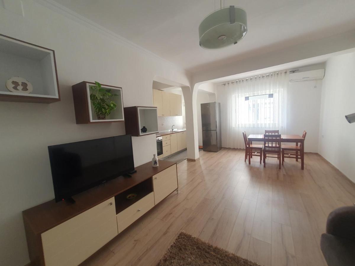 Apartment In The Heart Of Tirana , Bllok Luaran gambar