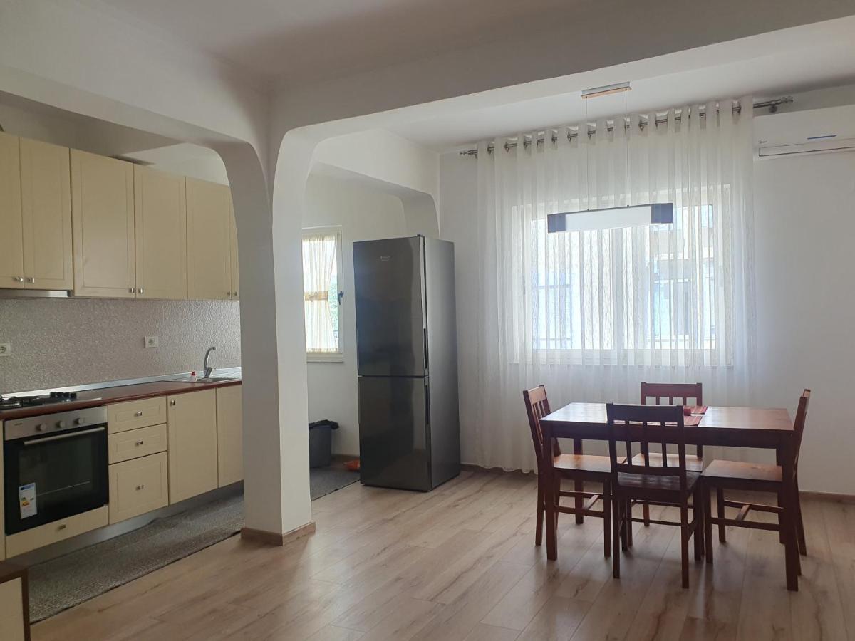 Apartment In The Heart Of Tirana , Bllok Luaran gambar